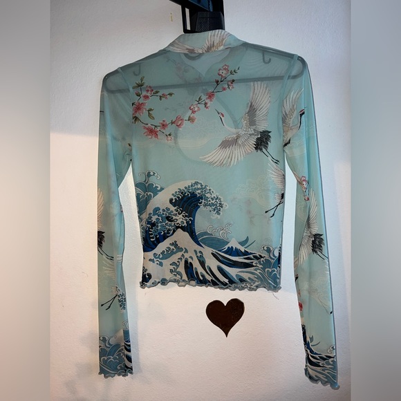 Japanese Style Mesh Top🌊🌸 - Picture 2 of 5